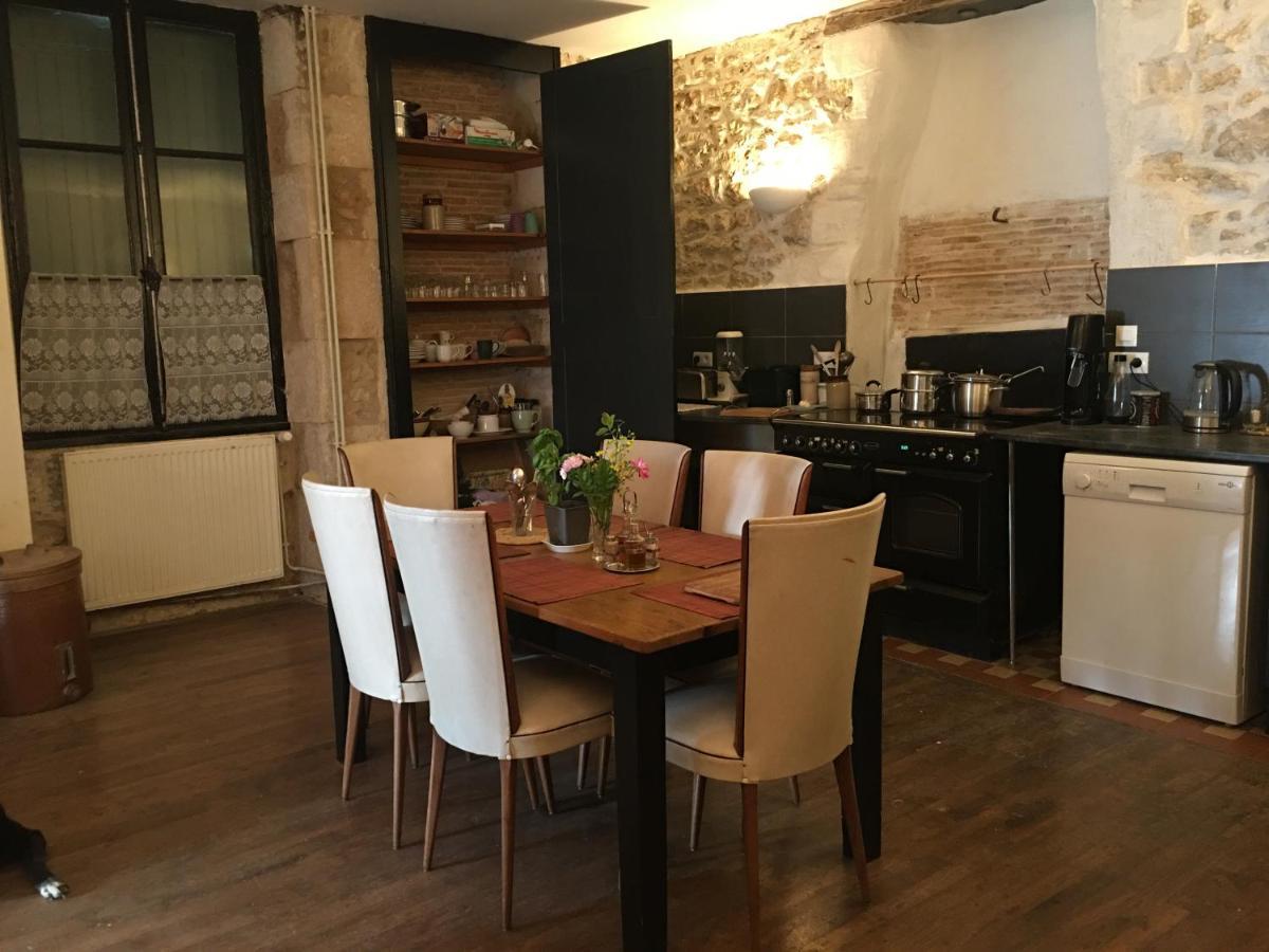 Townhouse 26 Chambres D'Hotes Civray Hotel Екстер'єр фото