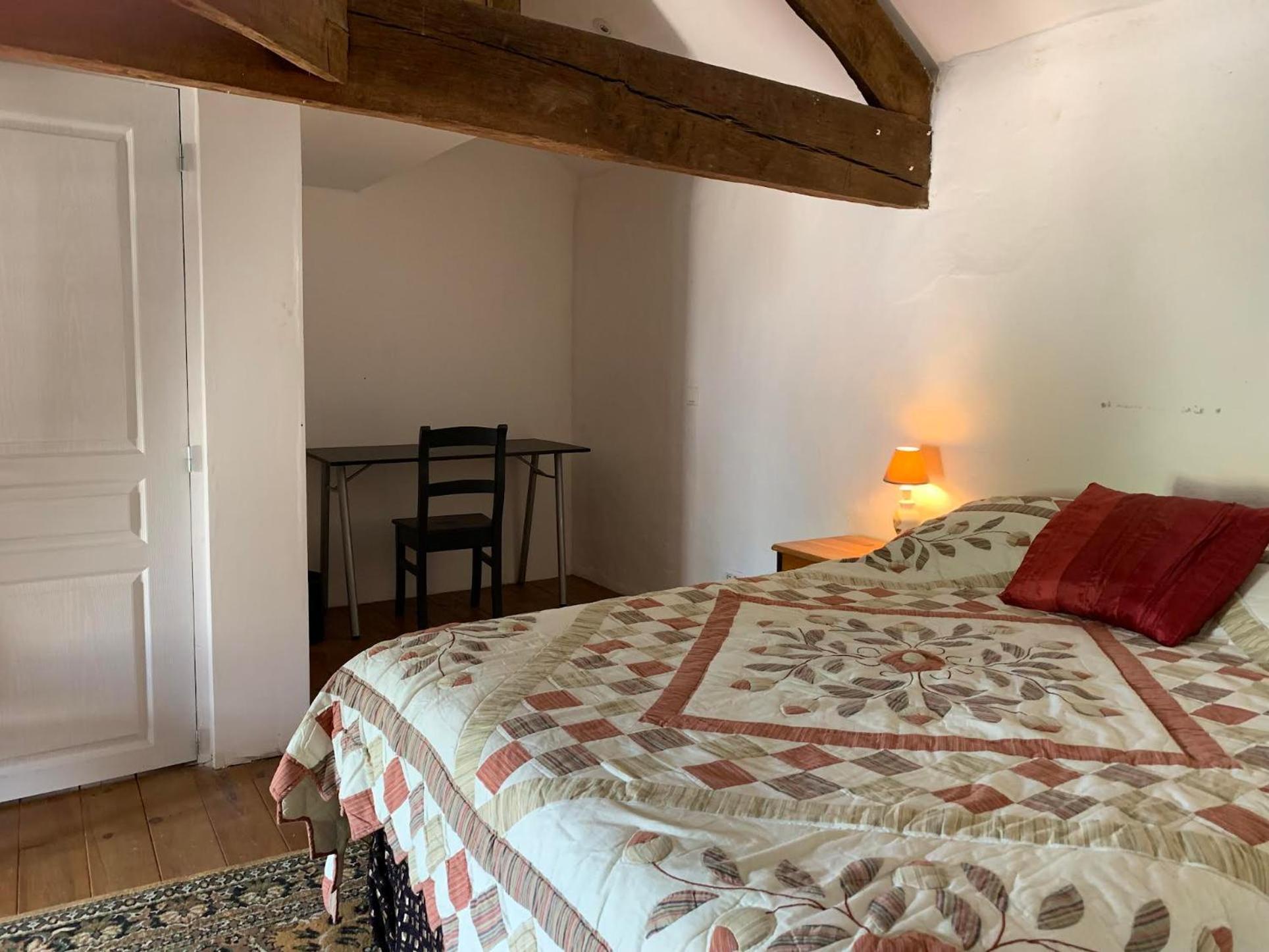 Townhouse 26 Chambres D'Hotes Civray Hotel Екстер'єр фото